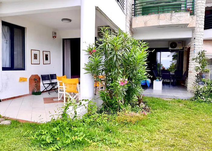 Rita Sea View