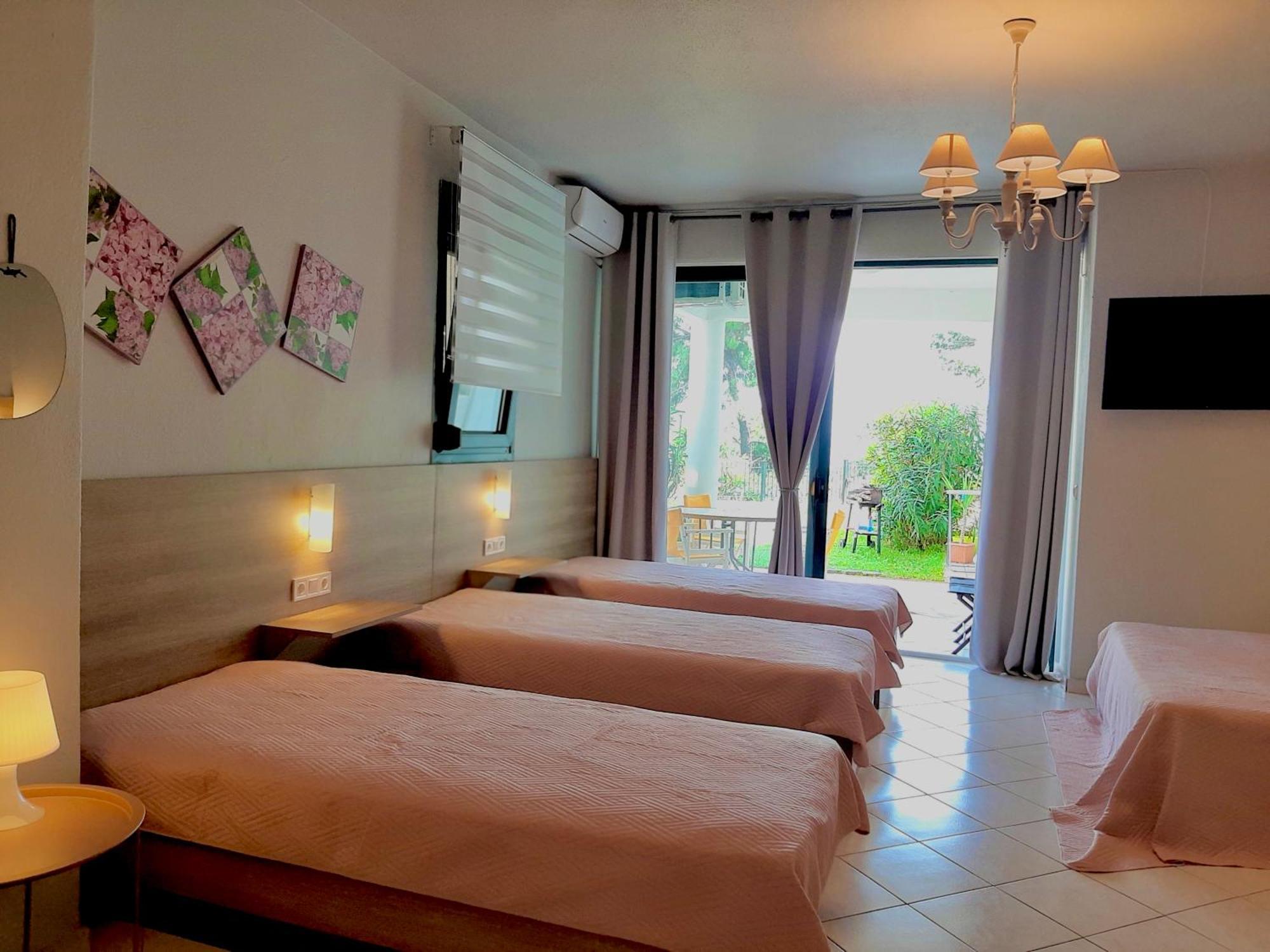 Rita Sea View Apartment *